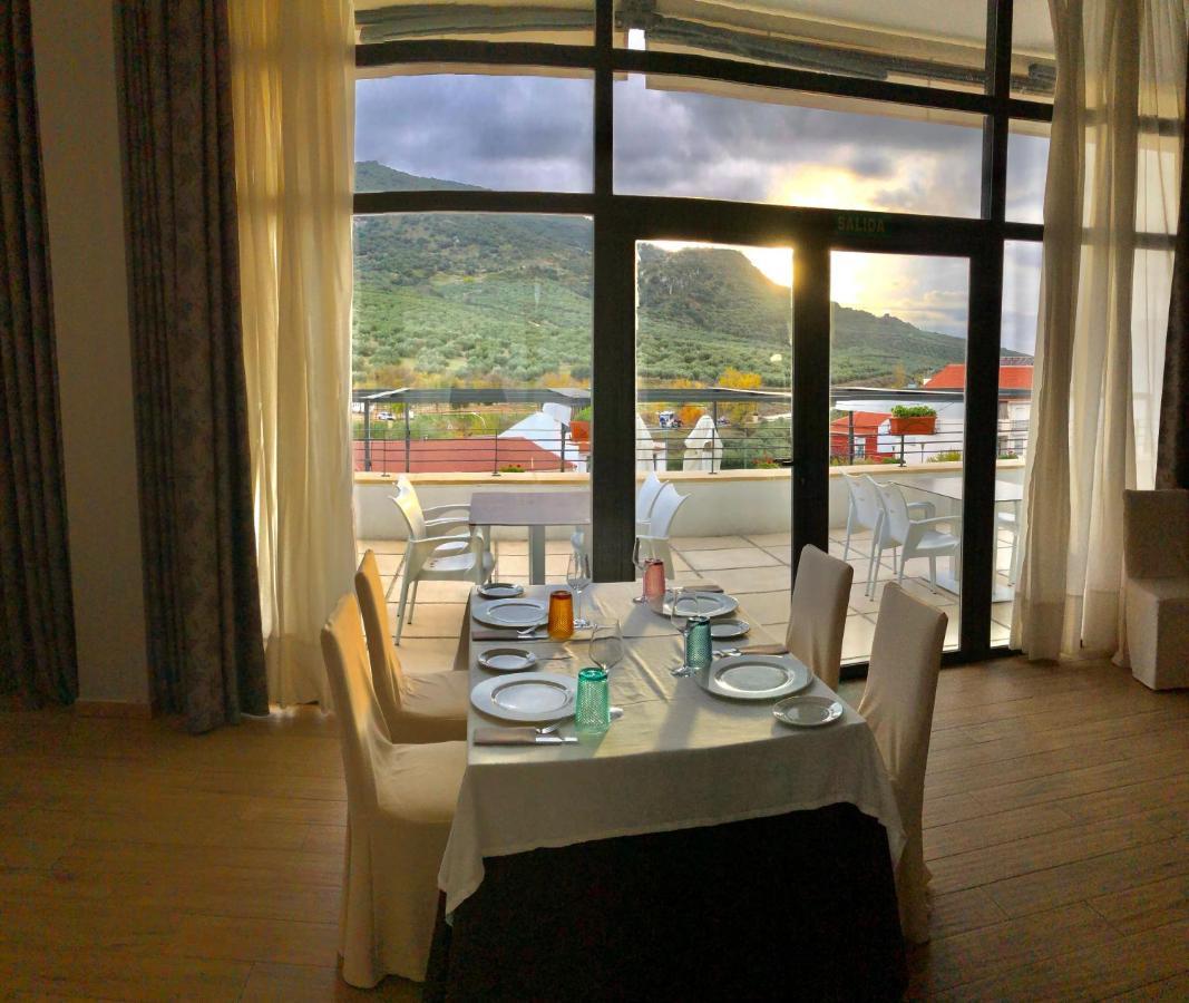 Hotel Mencia Subbetica Dona Mencia Bagian luar foto