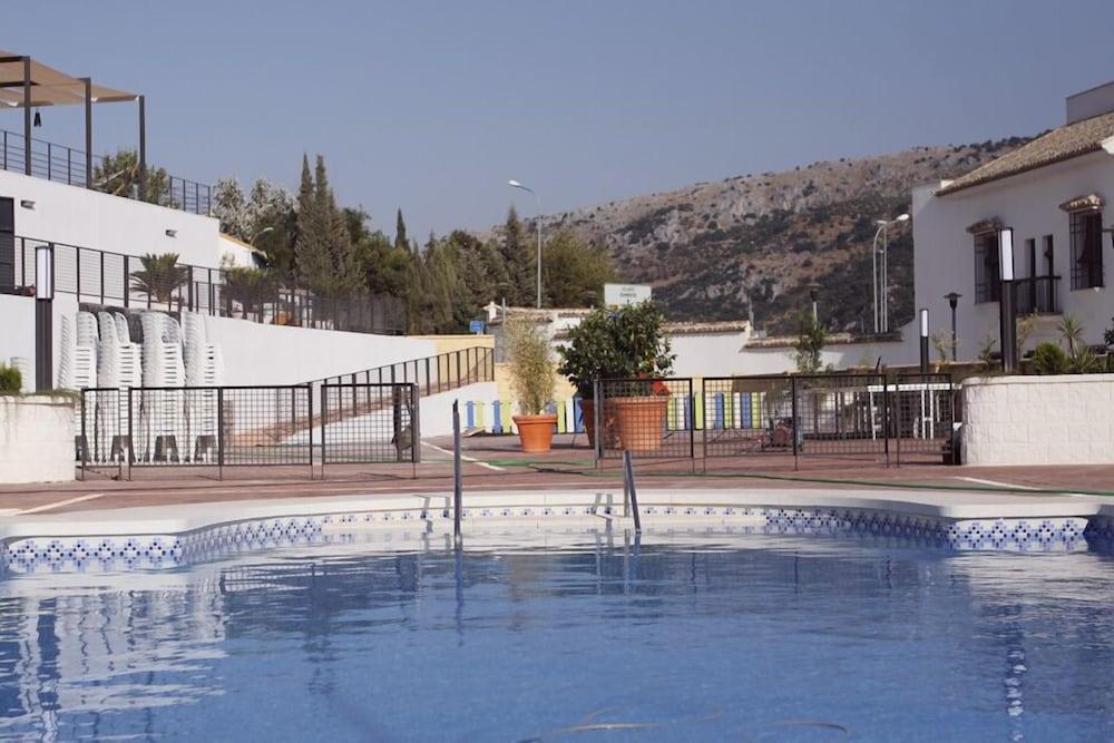 Hotel Mencia Subbetica Dona Mencia Bagian luar foto